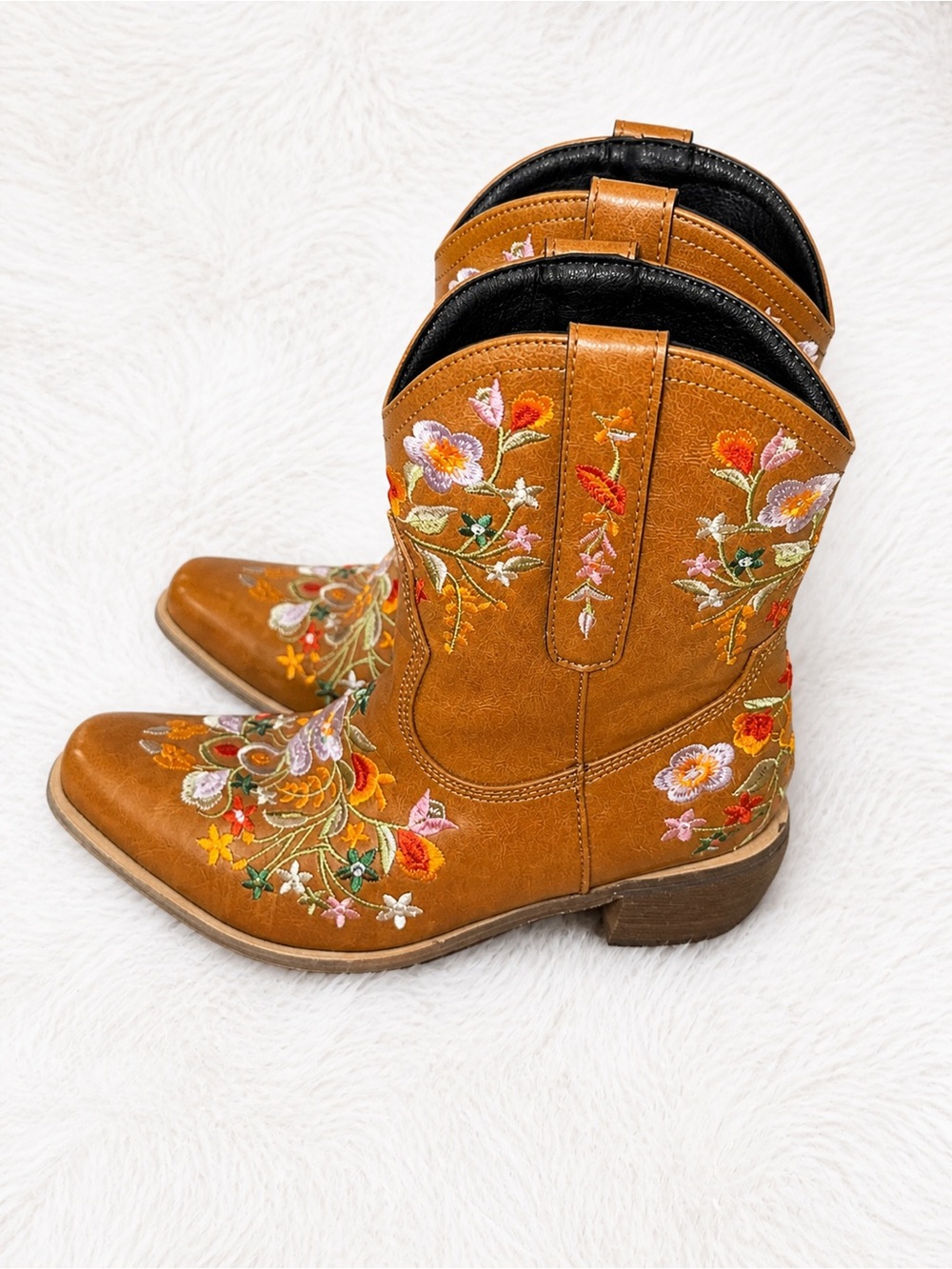 Embroidered Western Ankle Boots Size 6.5 (37) Brown Floral Cowboy Booties Boho - Picture 3 of 6